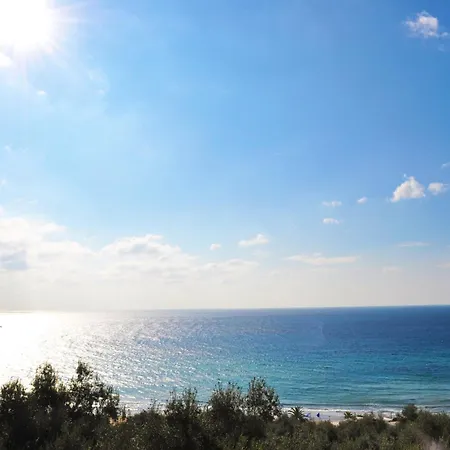 Apartament With Swimming Pool And Sea View -