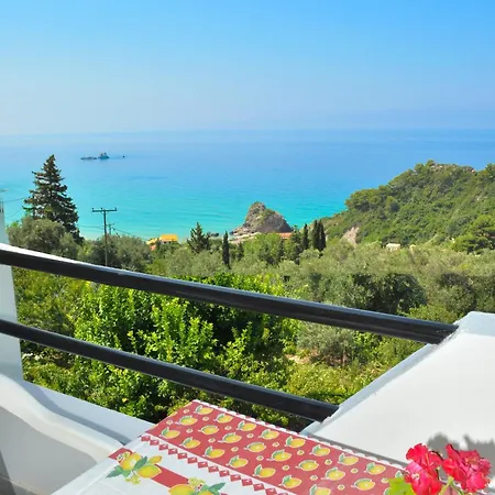 דירה With Swimming Pool And Sea View - *