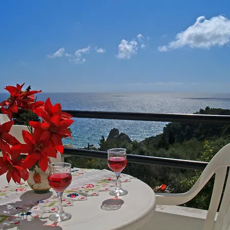 With Swimming Pool And Sea View - Pelekas